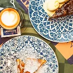 Apartament With Rated Breakfast Zap