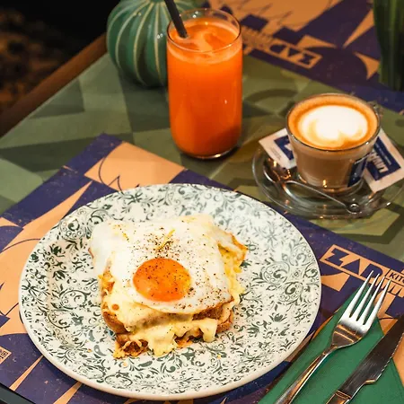 Appartement With Rated Breakfast Zap *