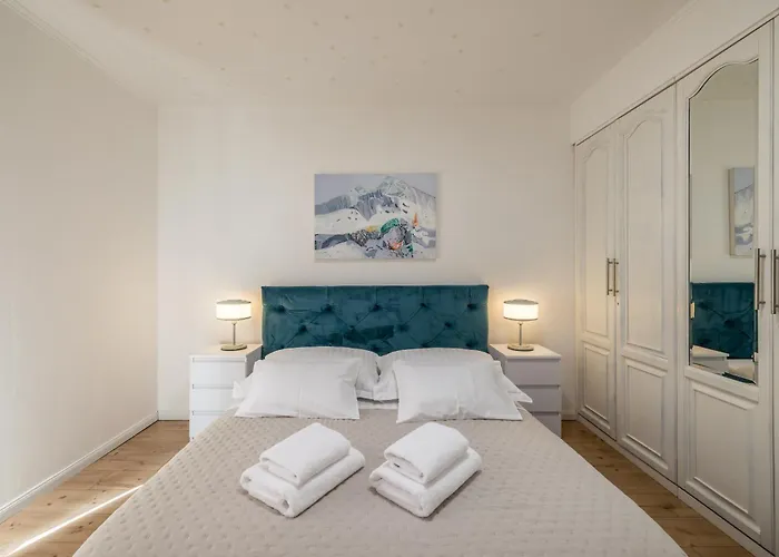 With Rated Breakfast Zap Apartman Split